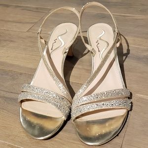 nina naydeen sandal gold